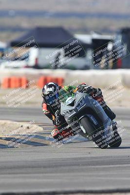 media/Sep-20-2025-Race Pace (Sat) [[d4e1b33f4d]]/Verified/Turn 2 (920am)/